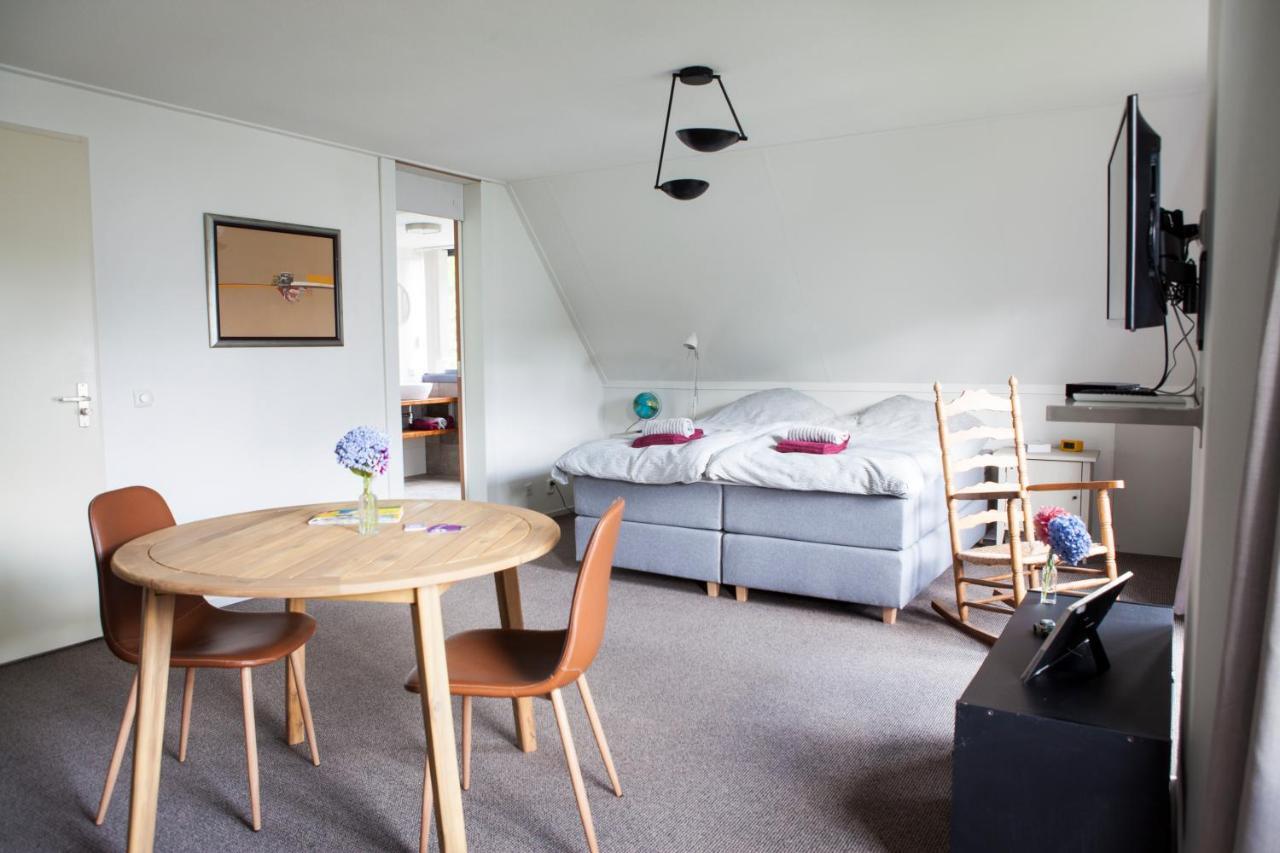 De Heidestroper Bed & Breakfast Eindhoven Exterior photo